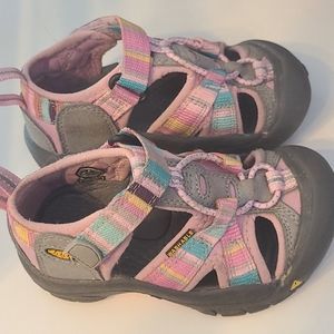 Cute sandals for girl